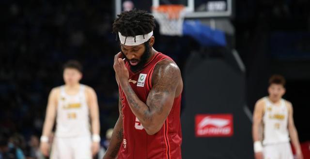 切尔西教练压力巨大！，西亚卡姆遭遇七持续失利引发球迷热议的简单介绍-九游中国